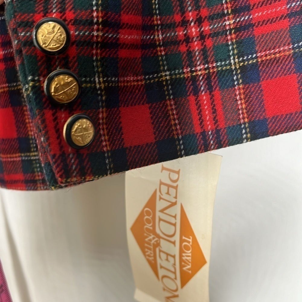 Pendleton Size 16 Wool Tartan Red Green Blue Blazer Fully Lined New with Tags - Picture 6 of 12